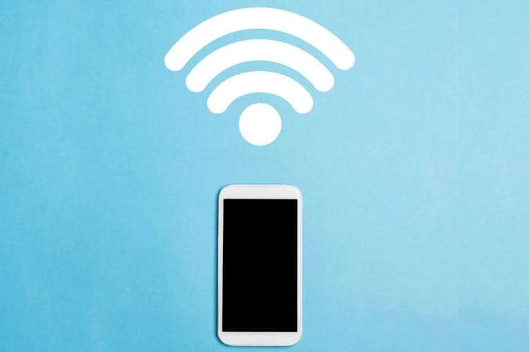 A Simple Hack To Connect To WiFi Without WiFi Password